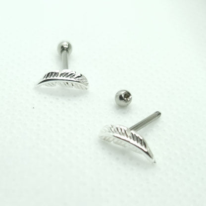 Tragus Piercing barbell with feather shaped top and a 3mm steel ball ( 316L surgical steel )