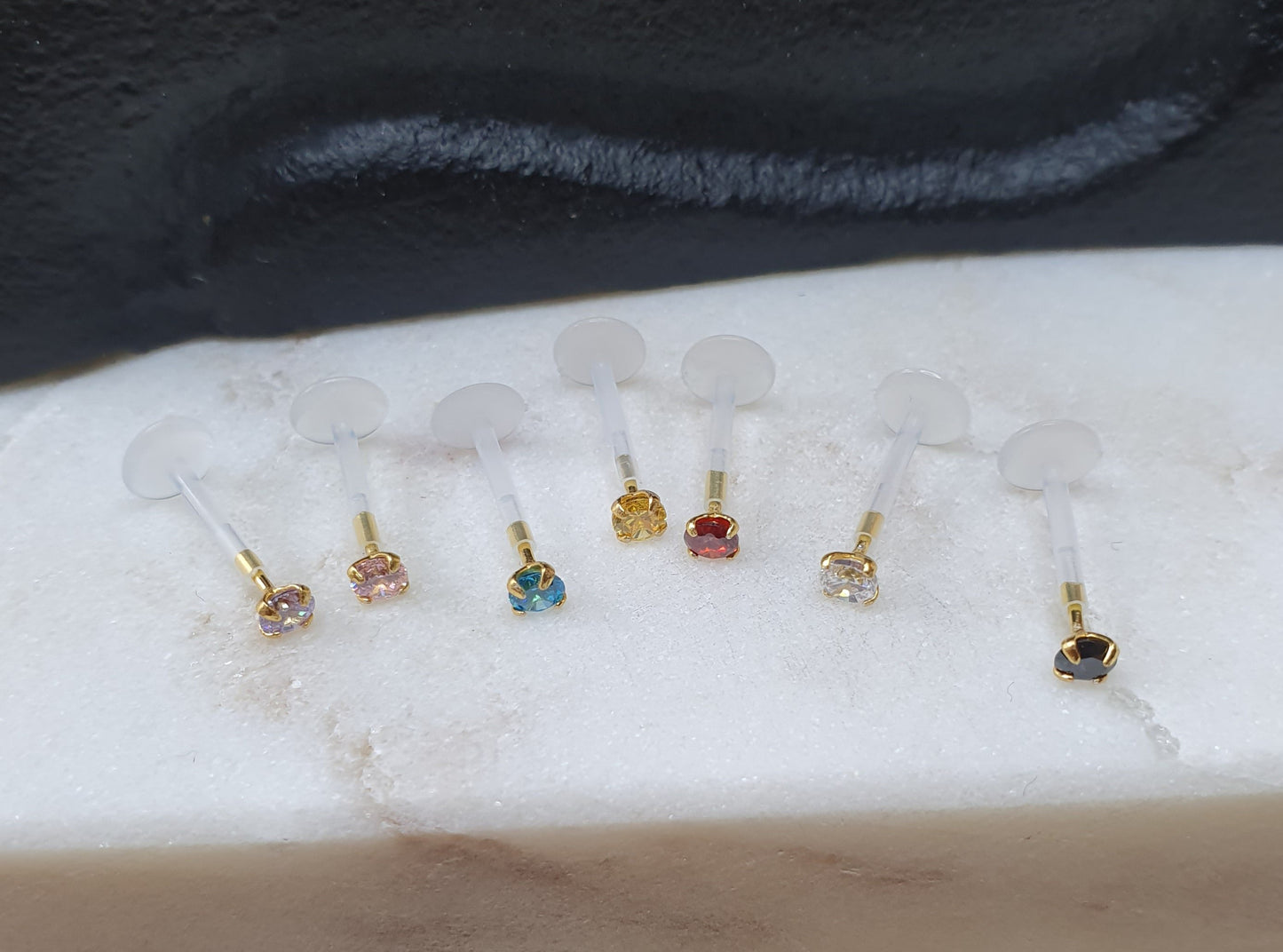 Bio flexible labret with round 3mm Cubic Zirconia ( Bioflex )
