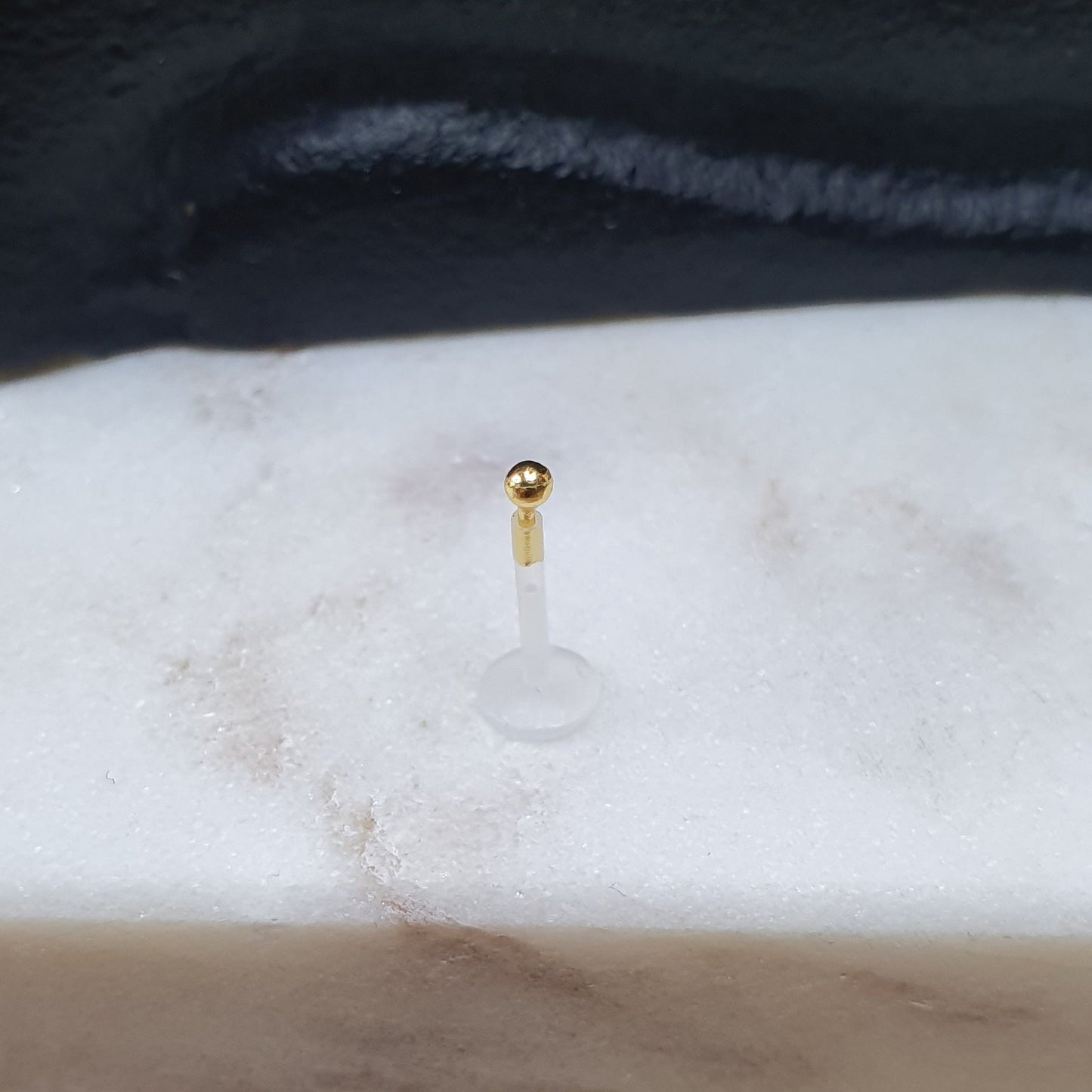 Labret with 2 mm sterling silver ball 18k gold plated( bioflex )