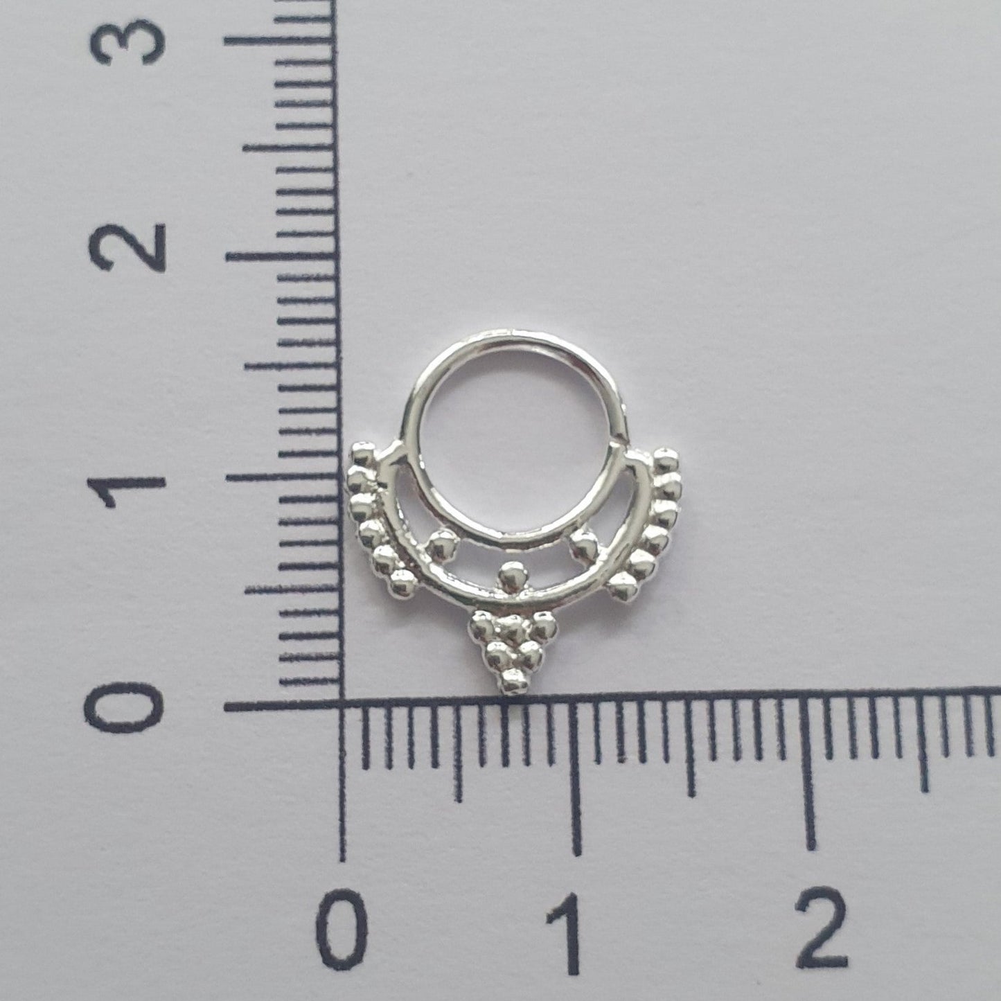Continuous ring with antique design ( sterling silver )
