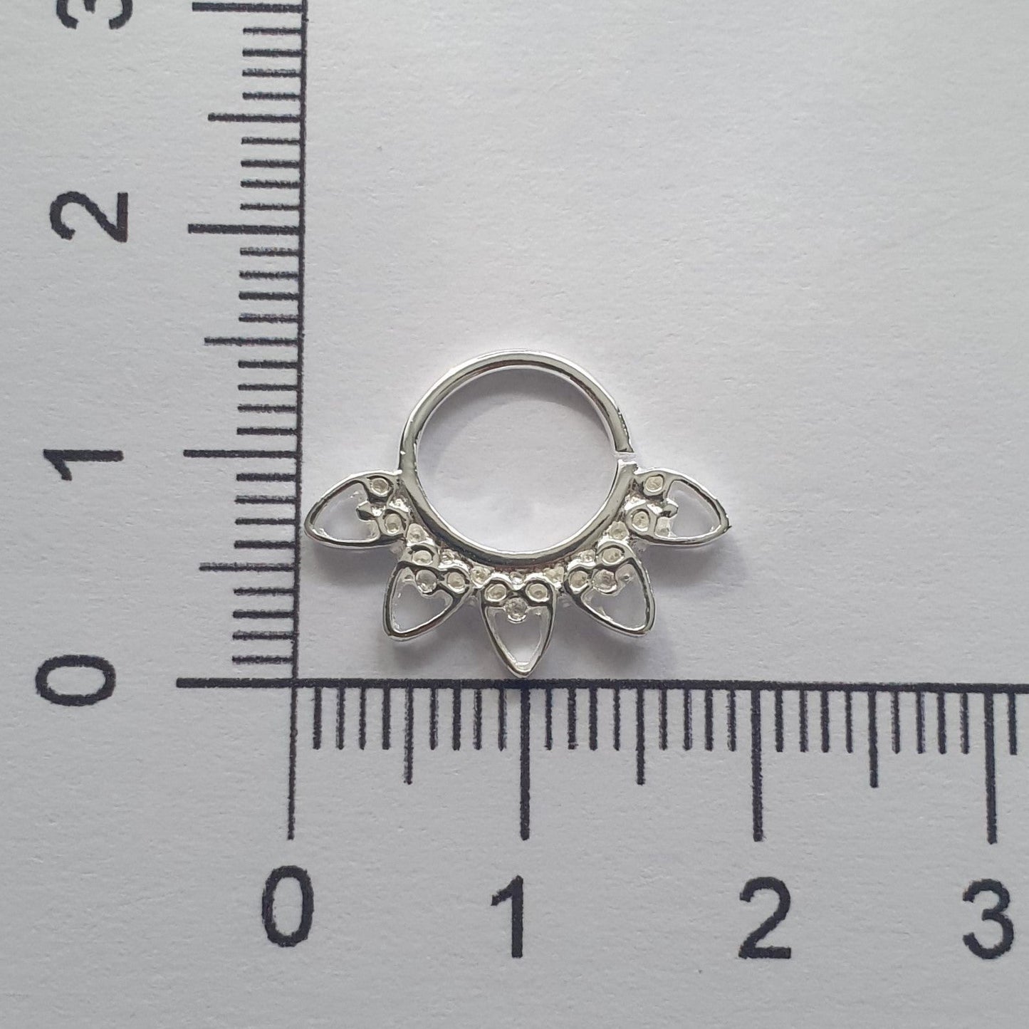 Continuous ring with antique design ( sterling silver )