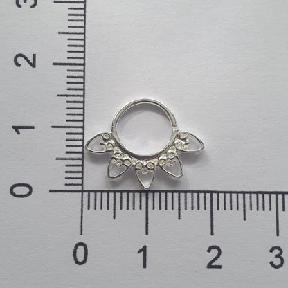 Continuous ring with antique design ( sterling silver )