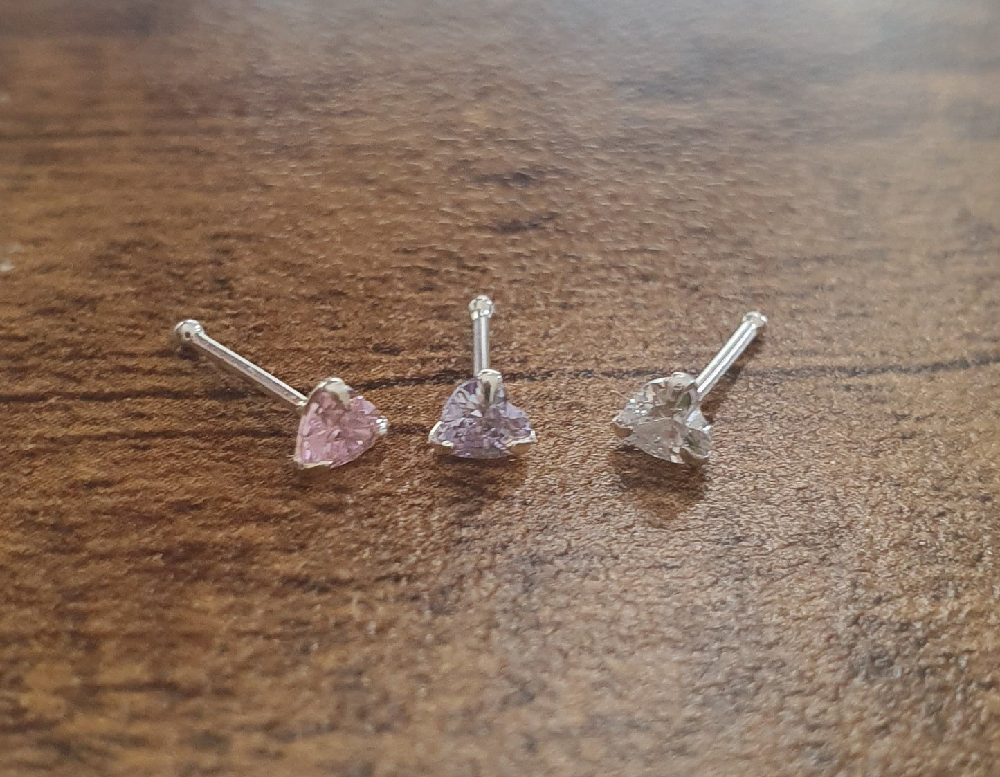 Straight nose stud with 3 mm heart shaped cz ( sterling silver )