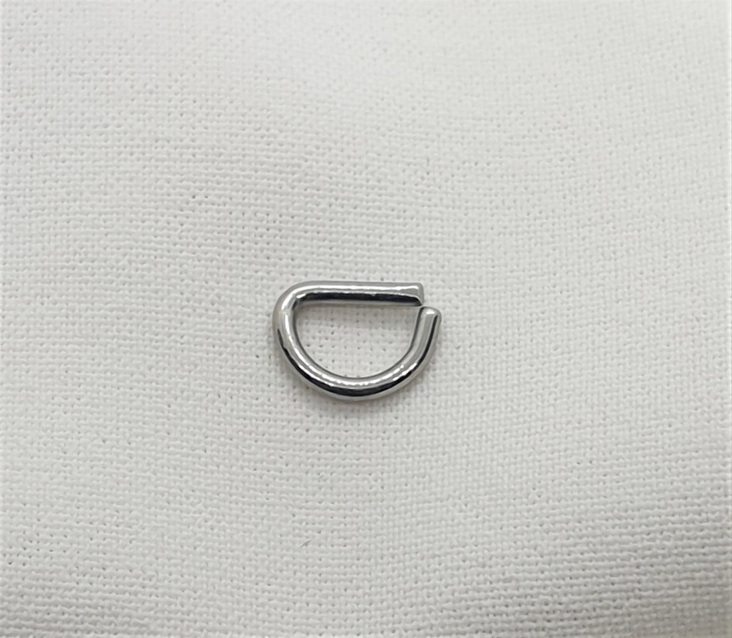 Continuous D shaped Ring Seamless Ring ( surgical steel  )